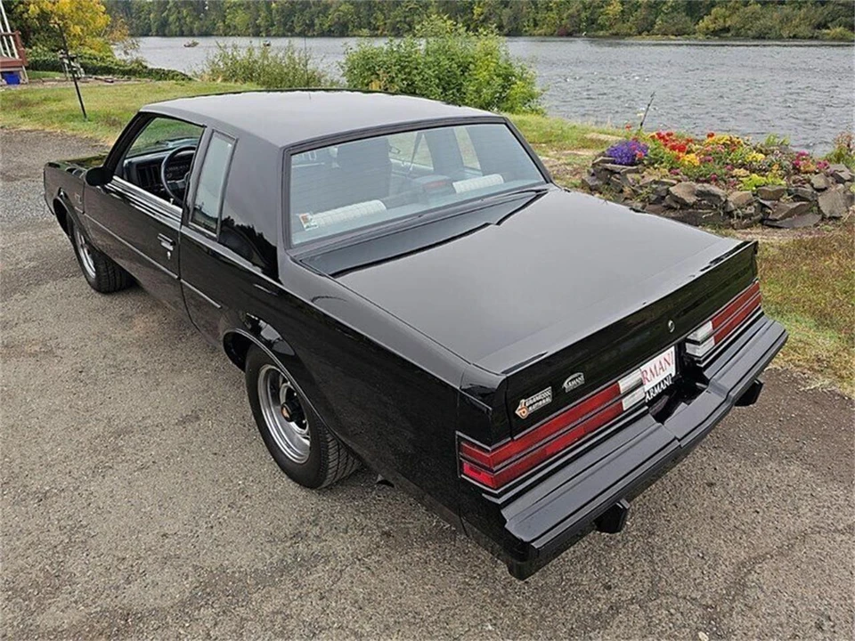 1987 Buick Grand National - Image 11 of 31