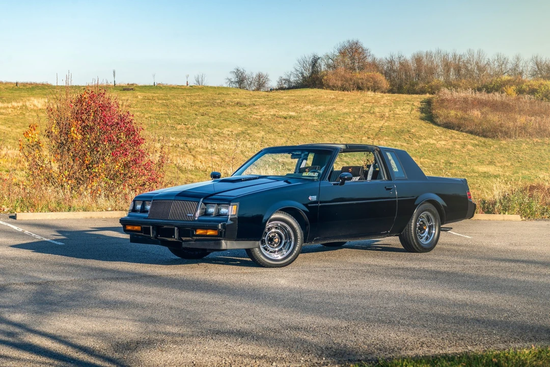 1987 Buick Grand National - Image 2 of 31