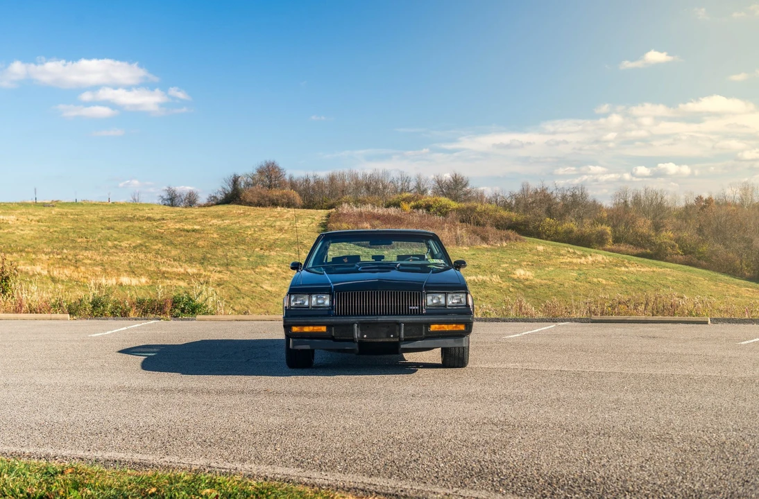 1987 Buick Grand National - Image 11 of 31