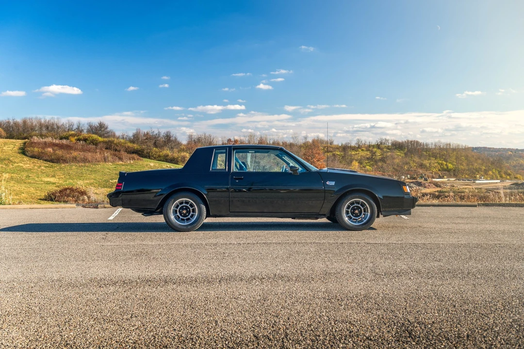 1987 Buick Grand National - Image 22 of 31