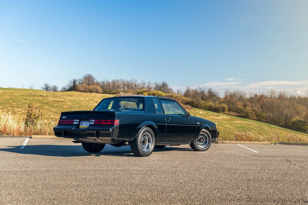 1987 Buick Grand National - Image 30 of 31