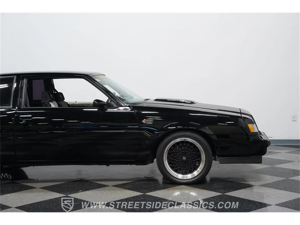1987 Buick Grand National - Image 28 of 31