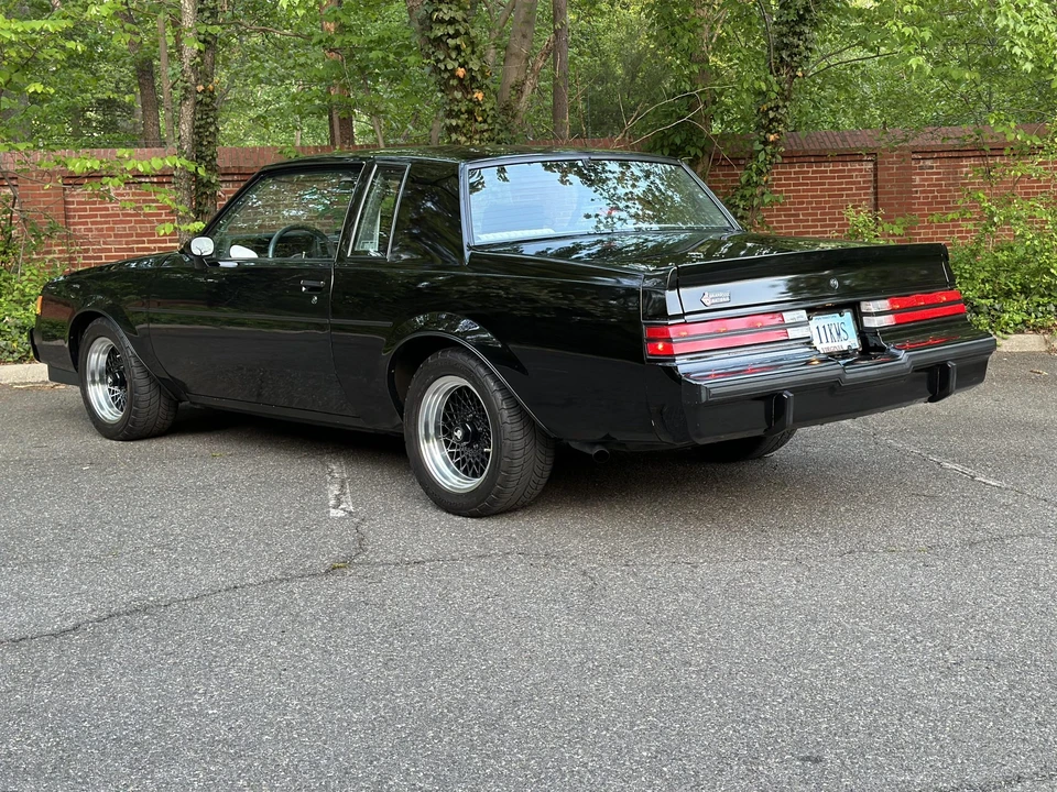 1987 Buick Grand National - Image 24 of 31