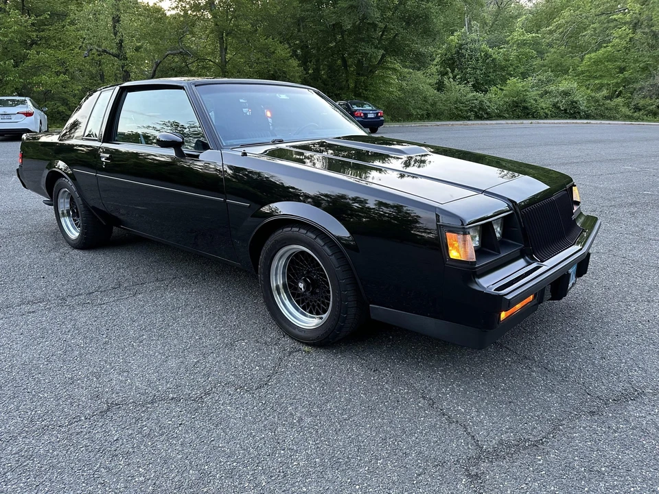 1987 Buick Grand National - Image 10 of 31