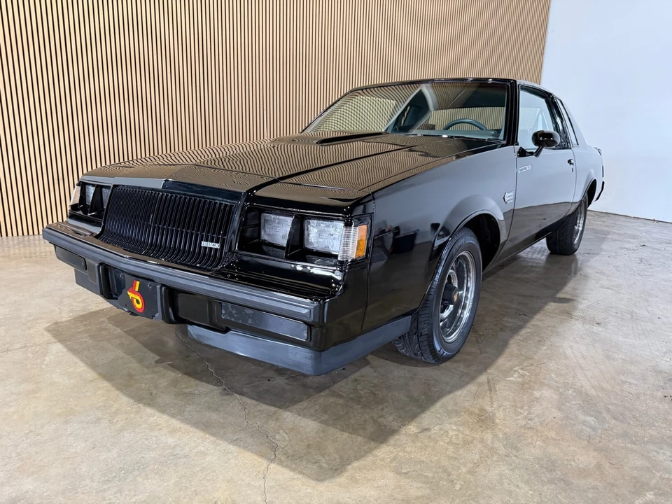 1987 Buick Grand National - Image 2 of 21