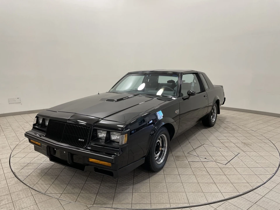 1987 Buick Grand National - Image 2 of 31