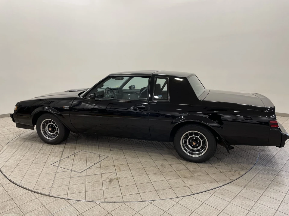 1987 Buick Grand National - Image 11 of 31