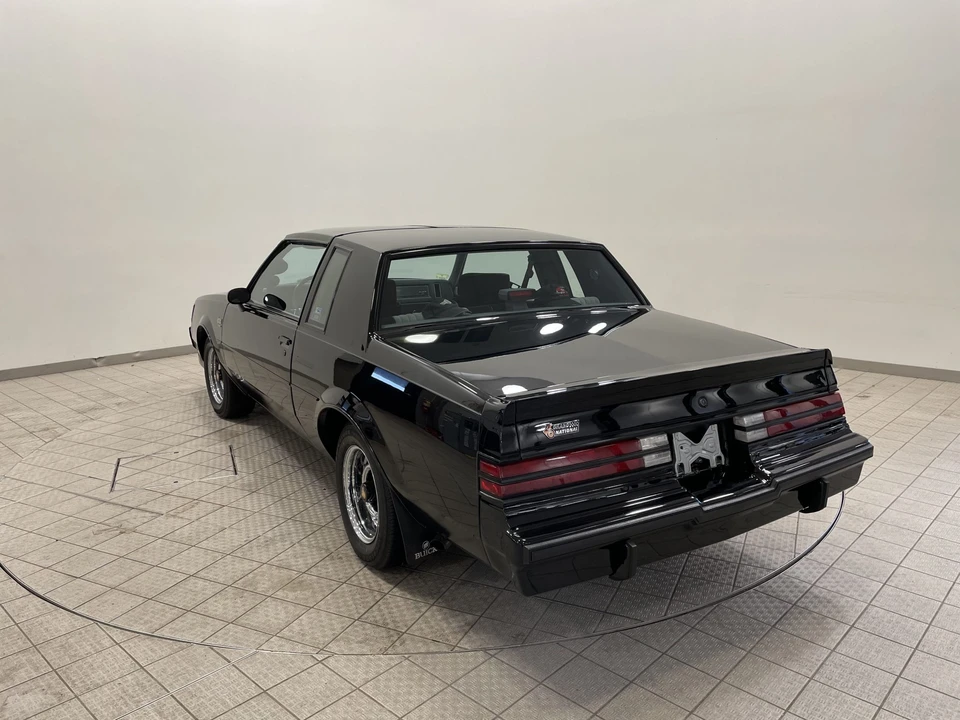 1987 Buick Grand National - Image 10 of 31