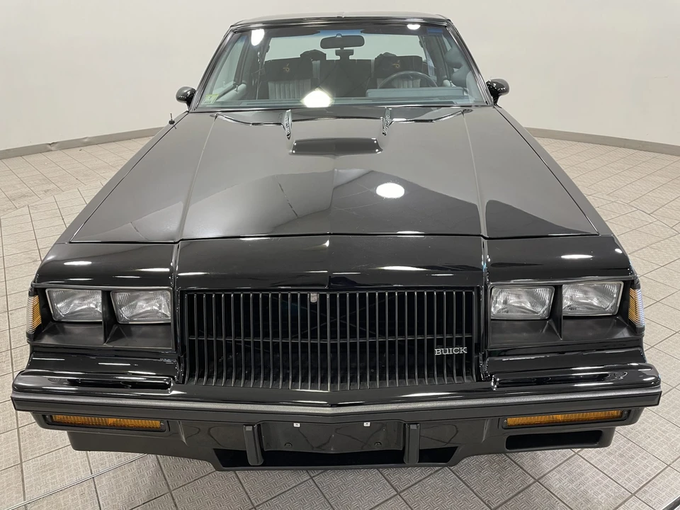 1987 Buick Grand National - Image 4 of 31