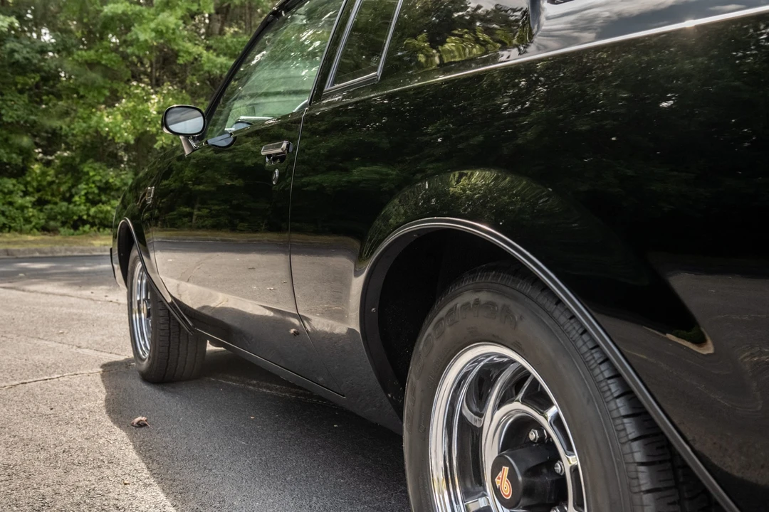 1987 Buick Grand National - Image 28 of 31
