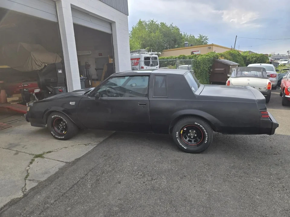 1987 Buick Grand National - Image 2 of 17