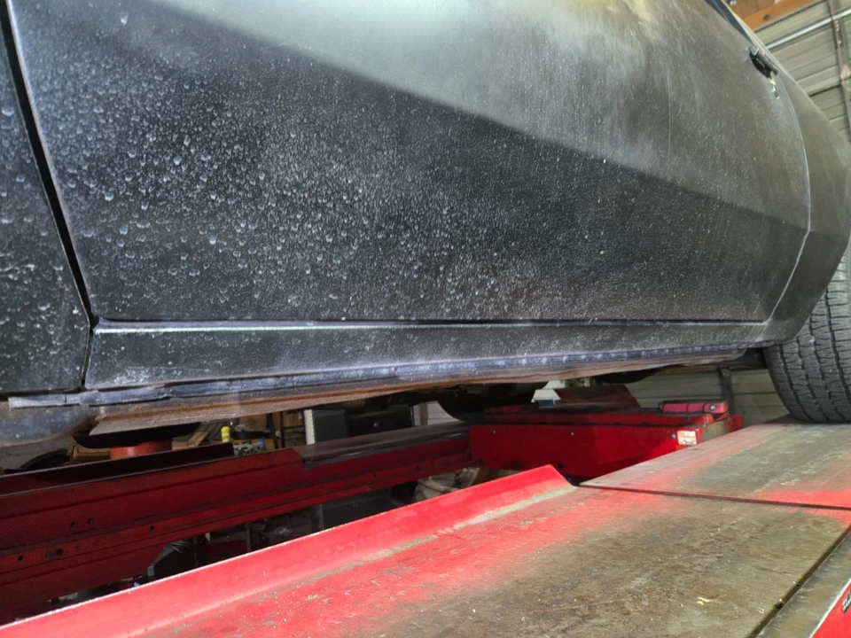 1987 Buick Grand National - Image 16 of 17