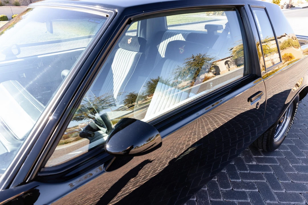 1987 Buick Grand National - Image 28 of 31
