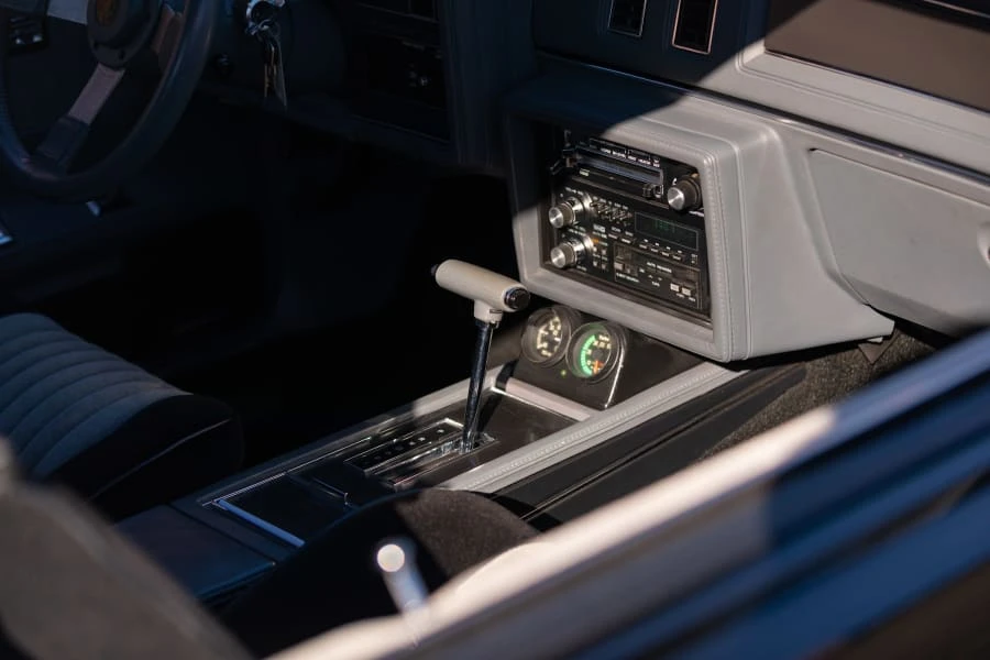 1987 Buick Grand National - Image 28 of 31