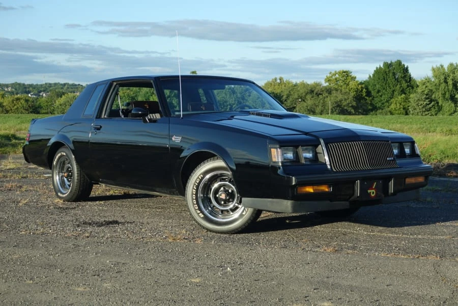 1987 Buick Grand National - Image 10 of 31