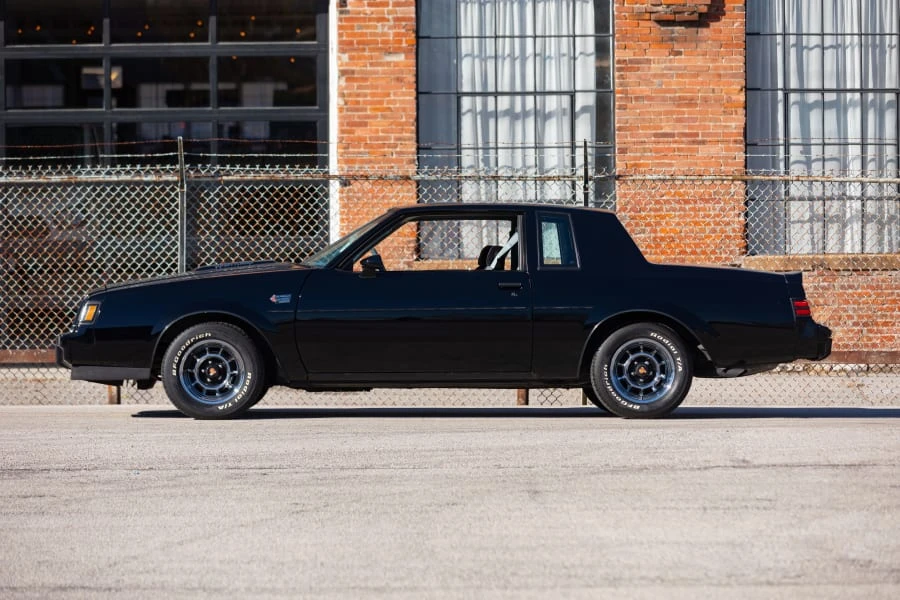 1987 Buick Grand National - Image 2 of 31