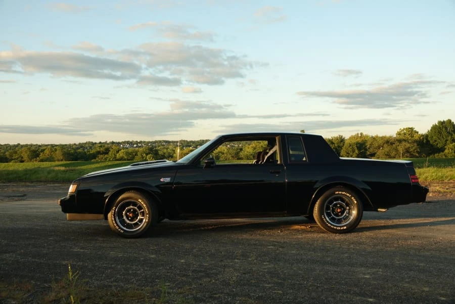 1987 Buick Grand National - Image 25 of 31