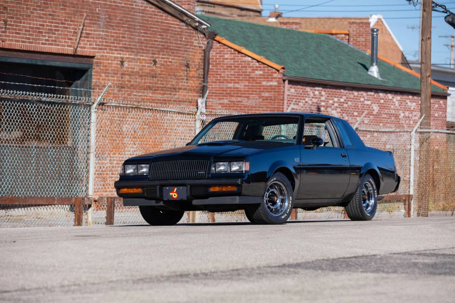 1987 Buick Grand National - Image 10 of 31