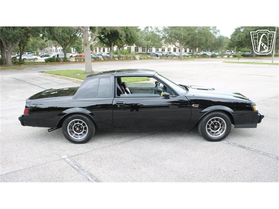 1987 Buick Grand National - Image 22 of 31