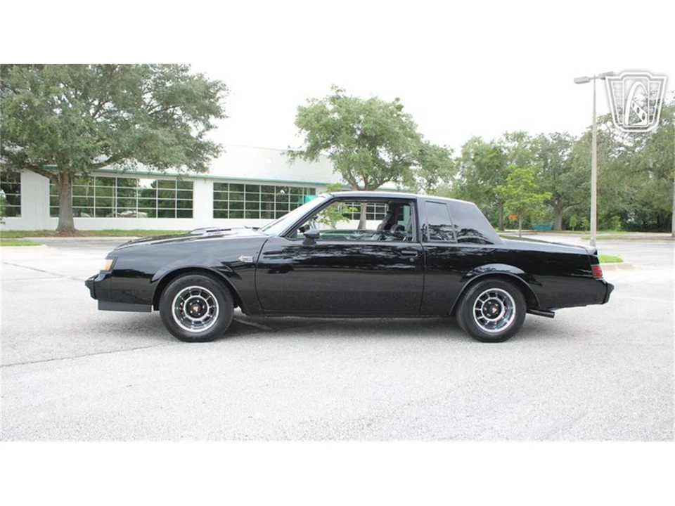 1987 Buick Grand National - Image 9 of 31
