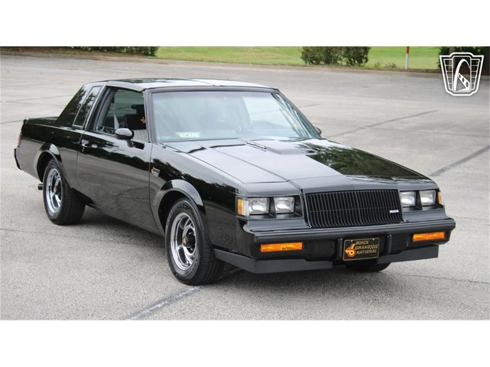 1987 Buick Grand National - Image 25 of 31