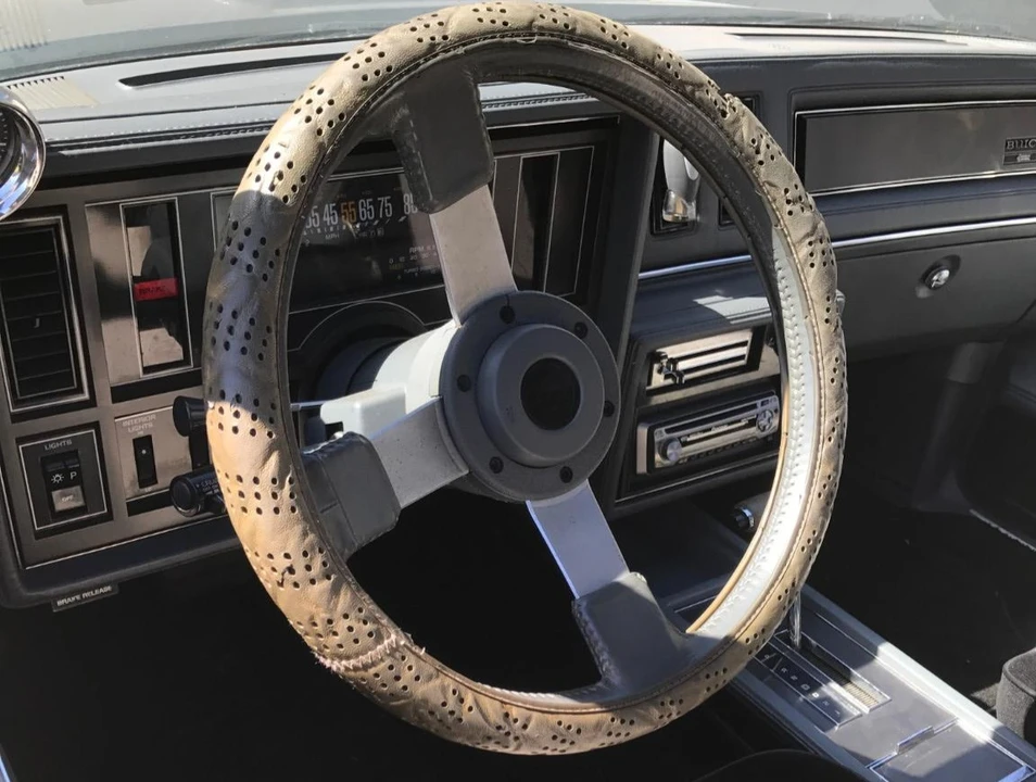 1987 Buick Grand National - Image 27 of 31
