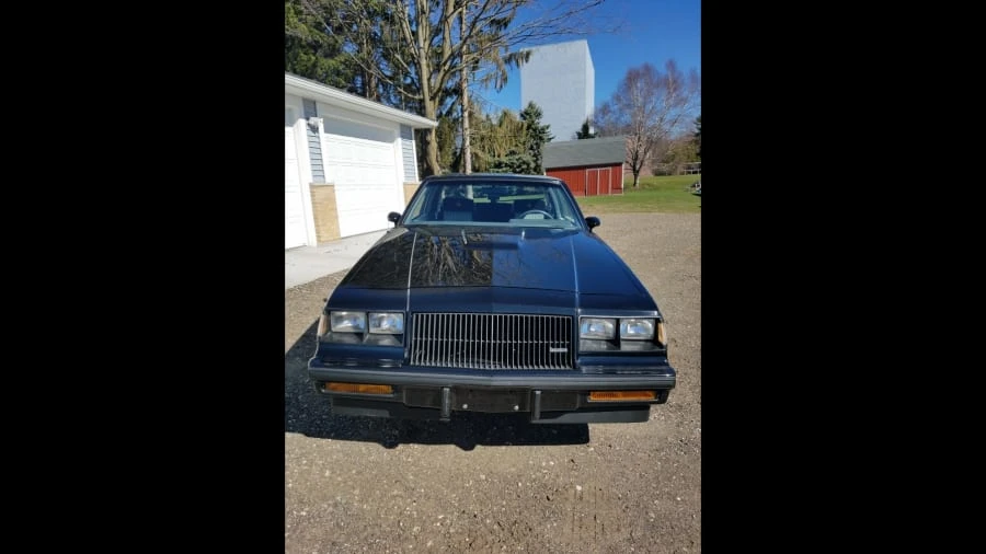 1987 Buick Grand National - Image 10 of 12