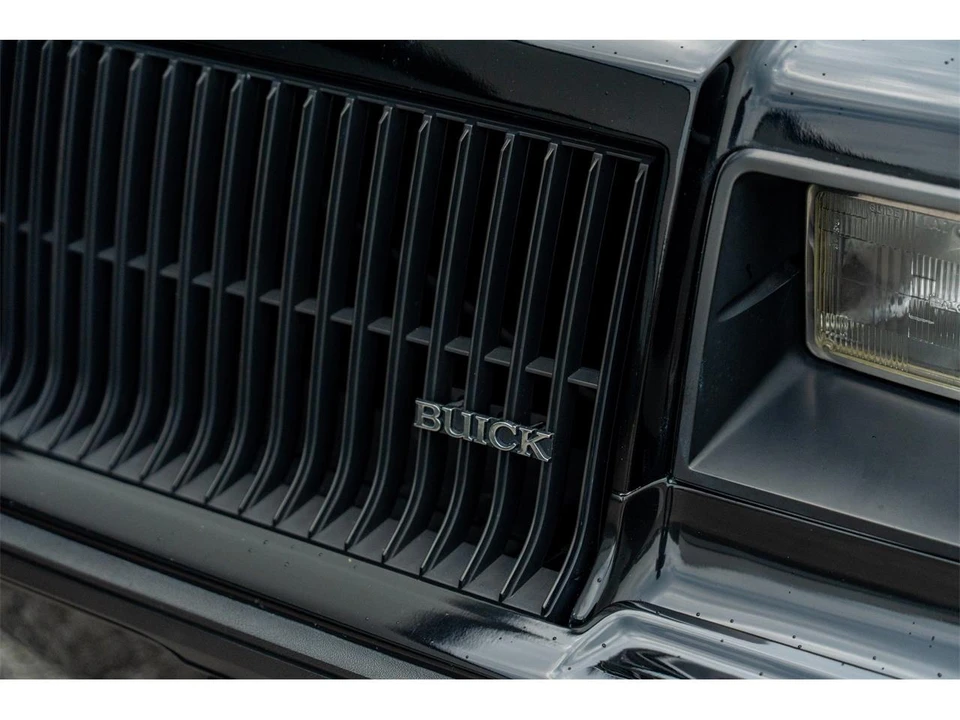 1987 Buick Grand National - Image 26 of 31