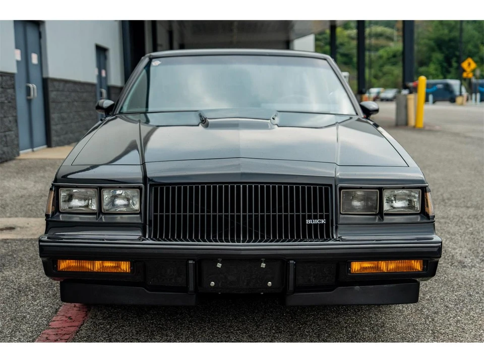 1987 Buick Grand National - Image 24 of 31
