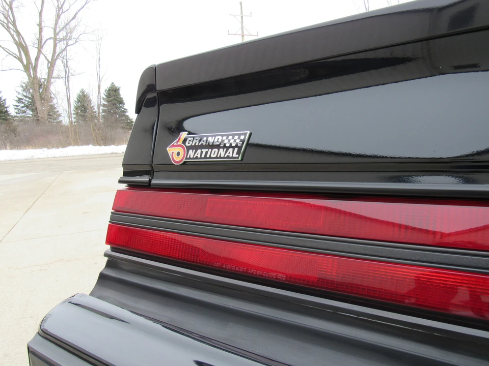 1987 Buick Grand National - Image 25 of 31