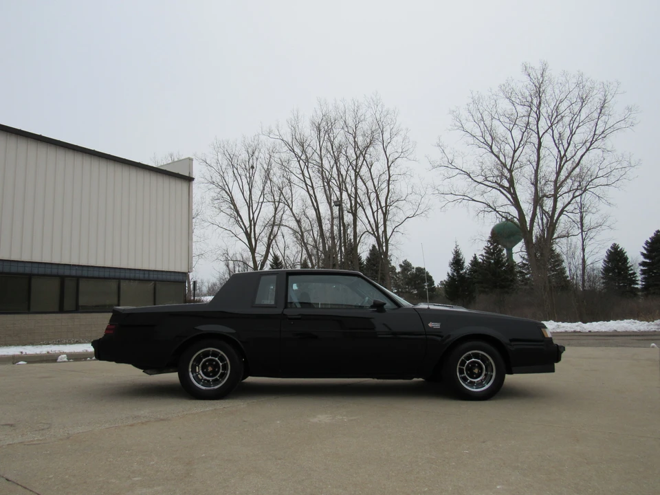 1987 Buick Grand National - Image 8 of 31