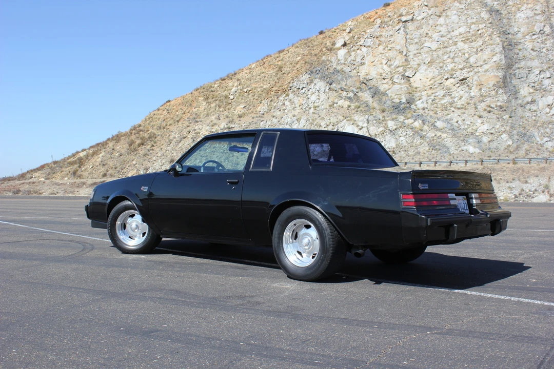 1987 Buick Grand National - Image 10 of 31
