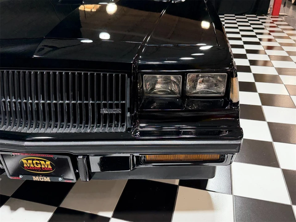 1987 Buick Grand National - Image 10 of 31