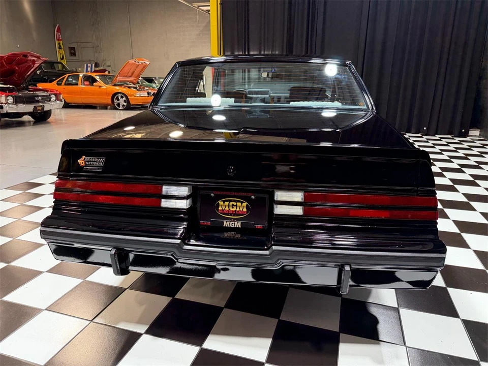 1987 Buick Grand National - Image 25 of 31