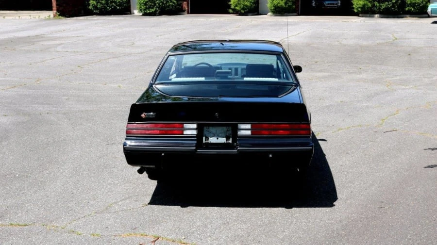 1987 Buick Grand National - Image 10 of 11