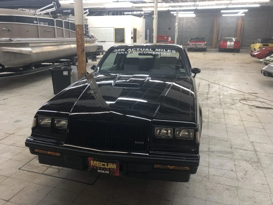 1987 Buick Grand National - Image 9 of 12