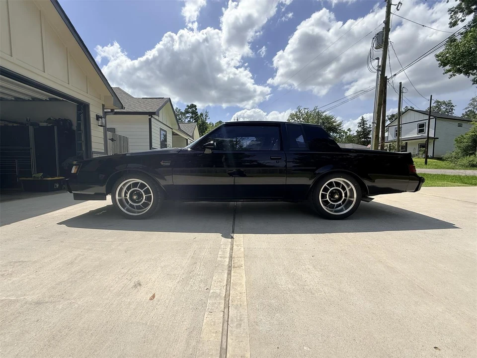 1987 Buick Grand National - Image 4 of 29