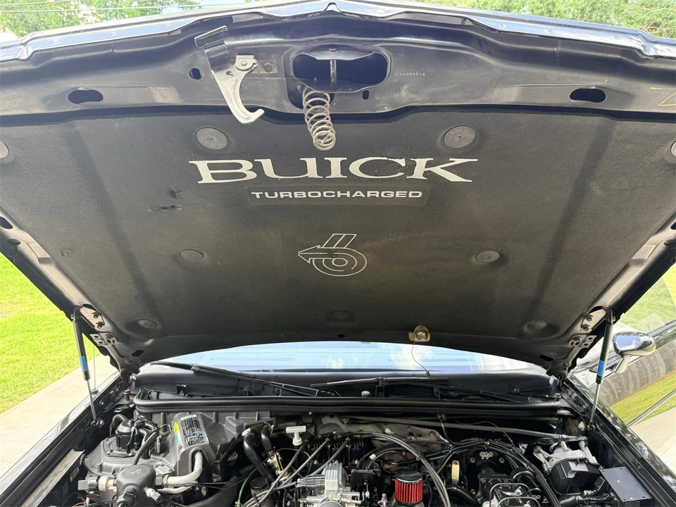 1987 Buick Grand National - Image 21 of 29