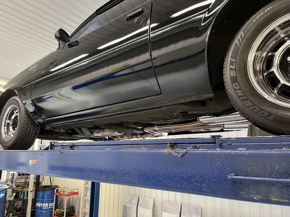 1987 Buick Grand National - Image 28 of 31