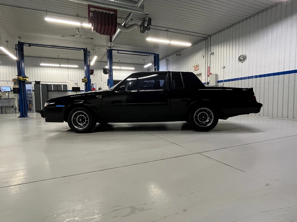 1987 Buick Grand National - Image 6 of 31