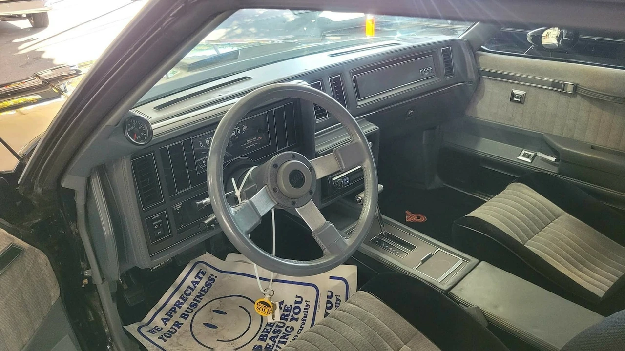 1987 Buick Grand National - Image 4 of 7