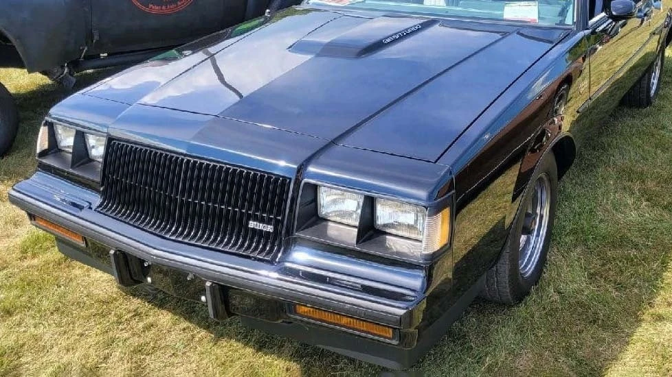 1987 Buick Grand National - Image 6 of 7