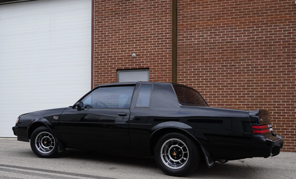 1987 Buick Grand National - Image 2 of 31