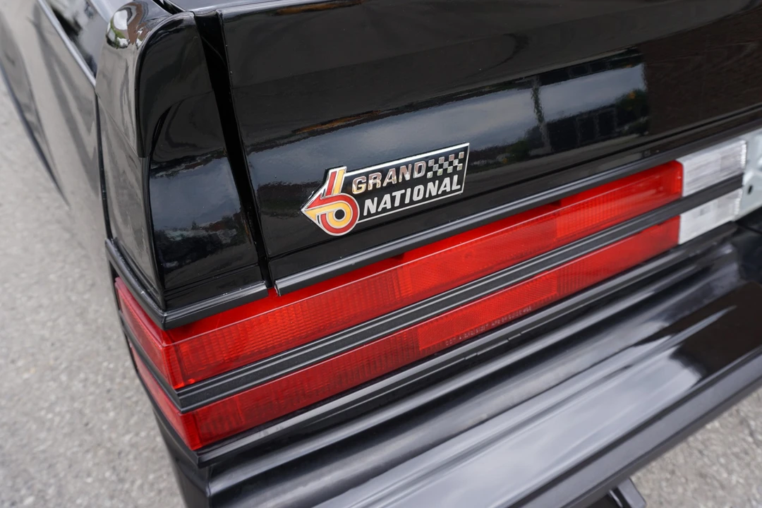 1987 Buick Grand National - Image 26 of 31