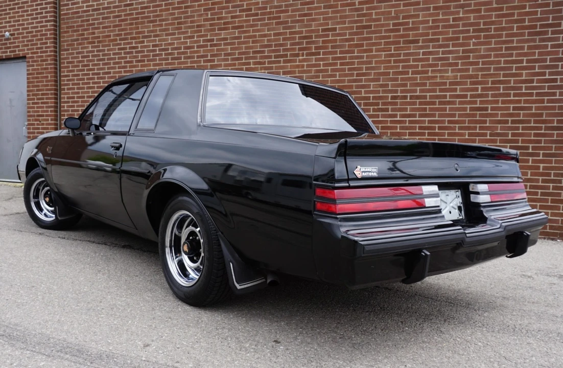 1987 Buick Grand National - Image 10 of 31