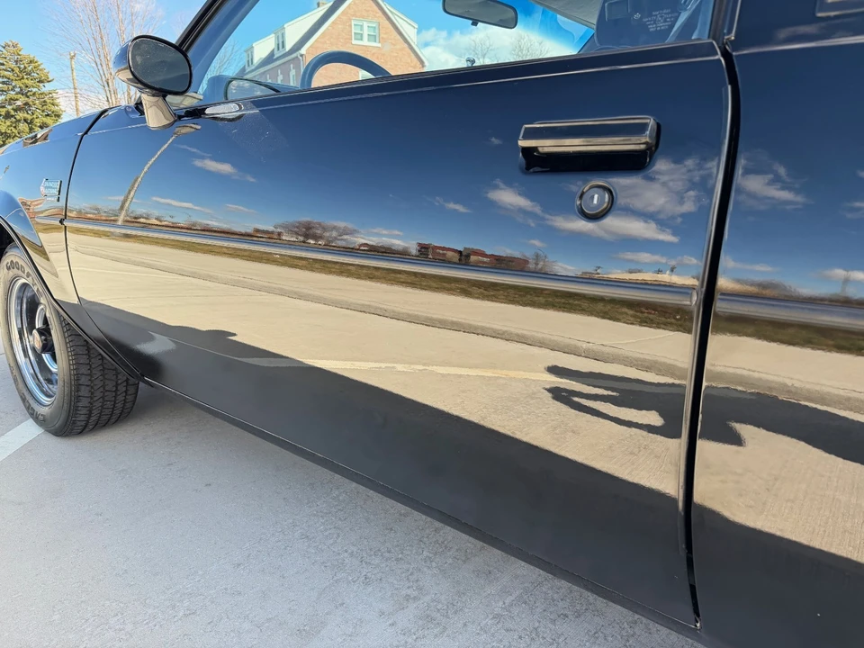 1987 Buick Grand National - Image 16 of 21