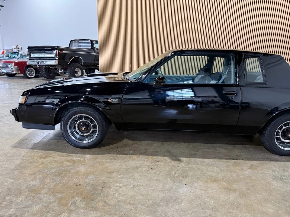 1987 Buick Grand National - Image 18 of 21