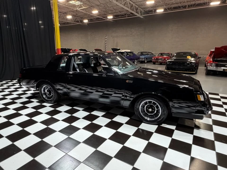 1987 Buick Grand National - Image 18 of 20