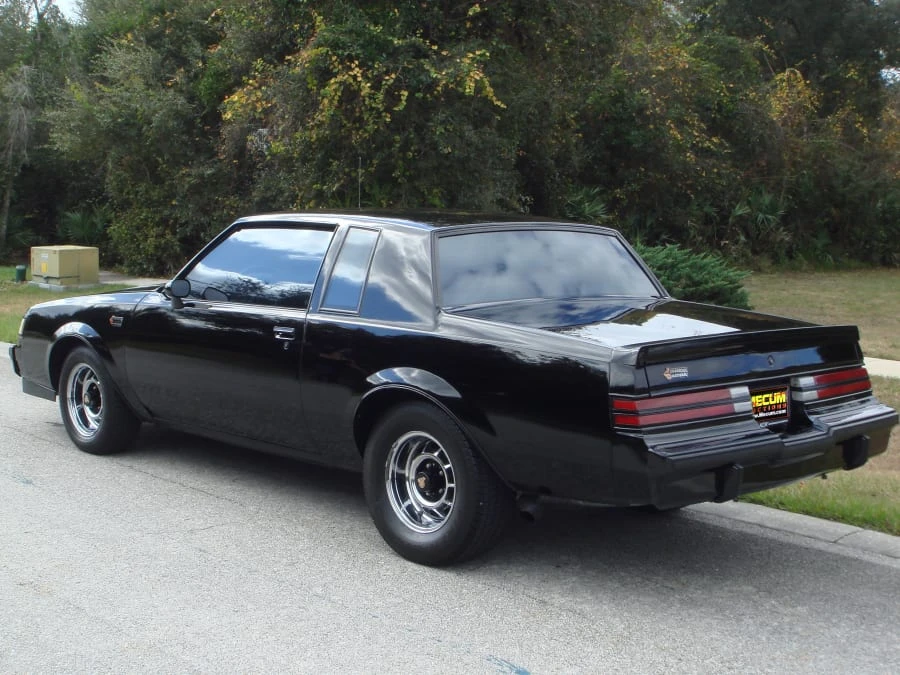 1987 Buick Grand National - Image 6 of 8
