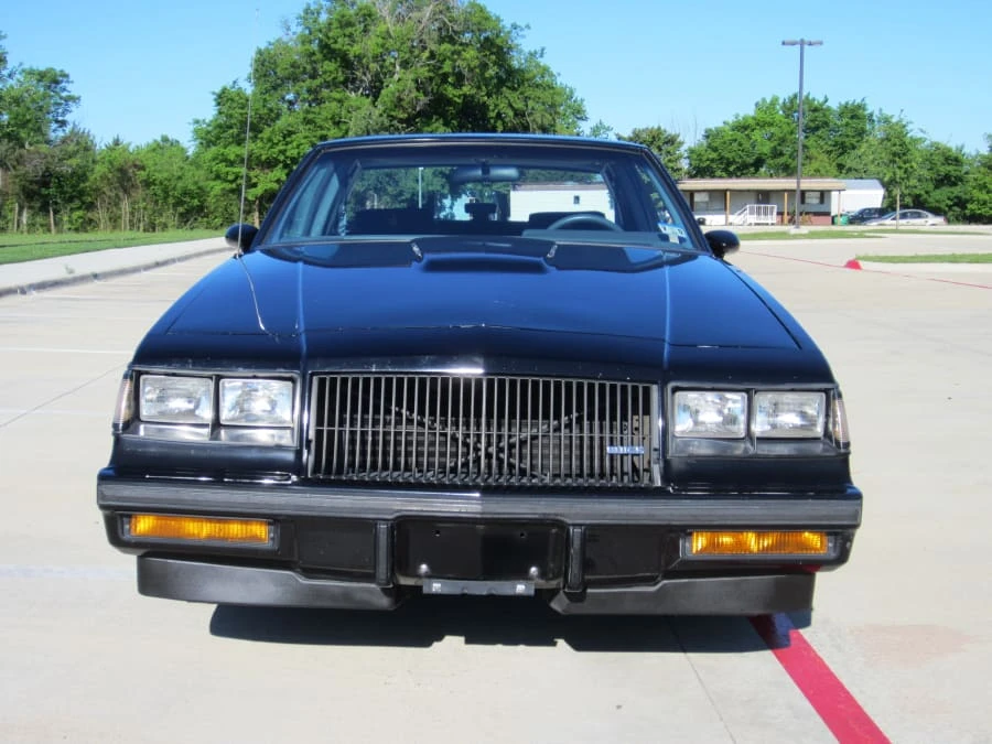 1987 Buick Grand National - Image 10 of 10